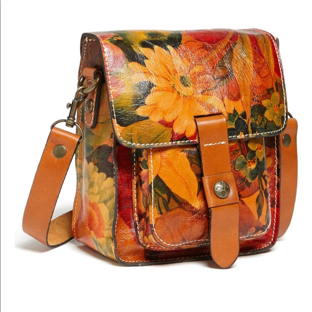 'Lari' Leather Crossbody Bag PATRICIA NASH